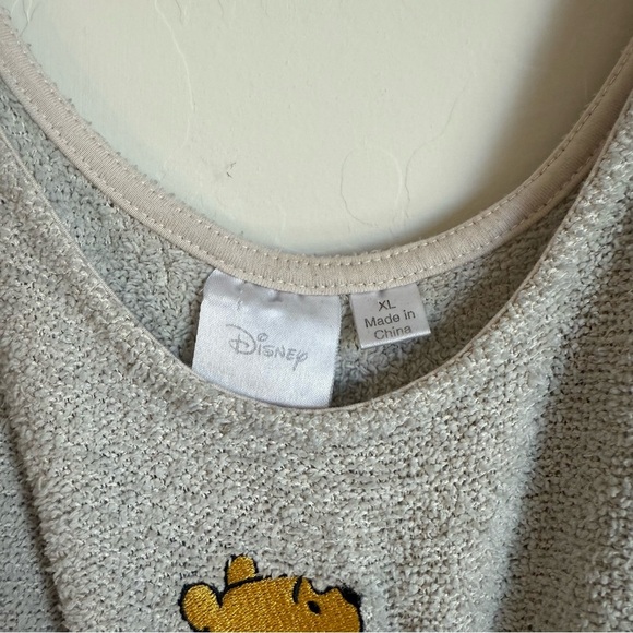 Disney Winnie The Pooh Embroidered Y2K Off White French Terry Crop Tank Top XL - Picture 5 of 8